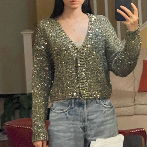 SOLD OUT BRUNELLO CUCINELLI dusty green sequin embellished cardigan - Picture 4 of 6
